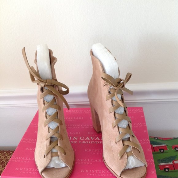 Kristin Cavallari by Chinese Laundry Layton Tigers Eye Boots - Picture 10 of 10